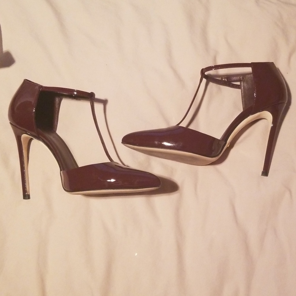 Gucci Brooke T strap heels
